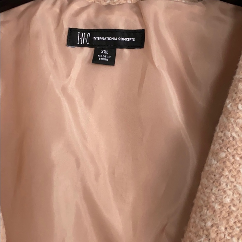 Coat - Picture 2 of 3